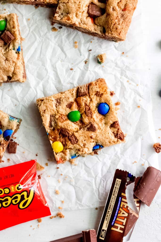 Leftover Halloween Candy Blondies - Sarah's Day Off