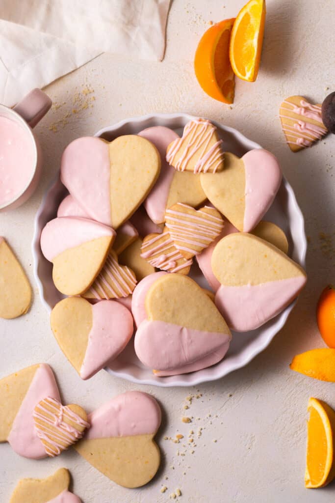 shortbread cookies on a platter