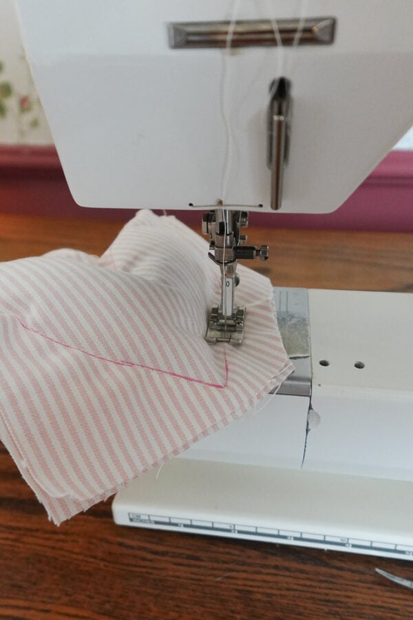 closing the heart shapes.